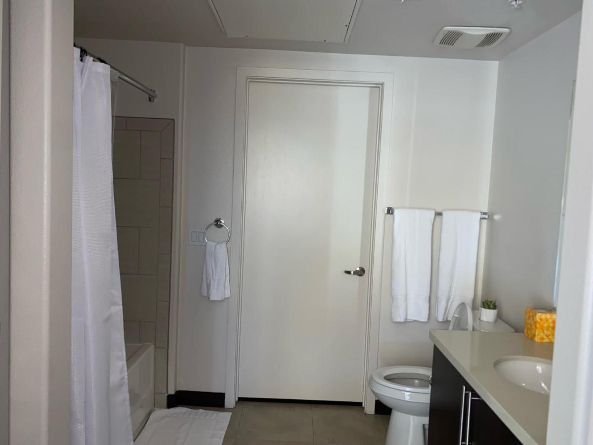 Apartment Spacious And Stylish Unit Los Angeles